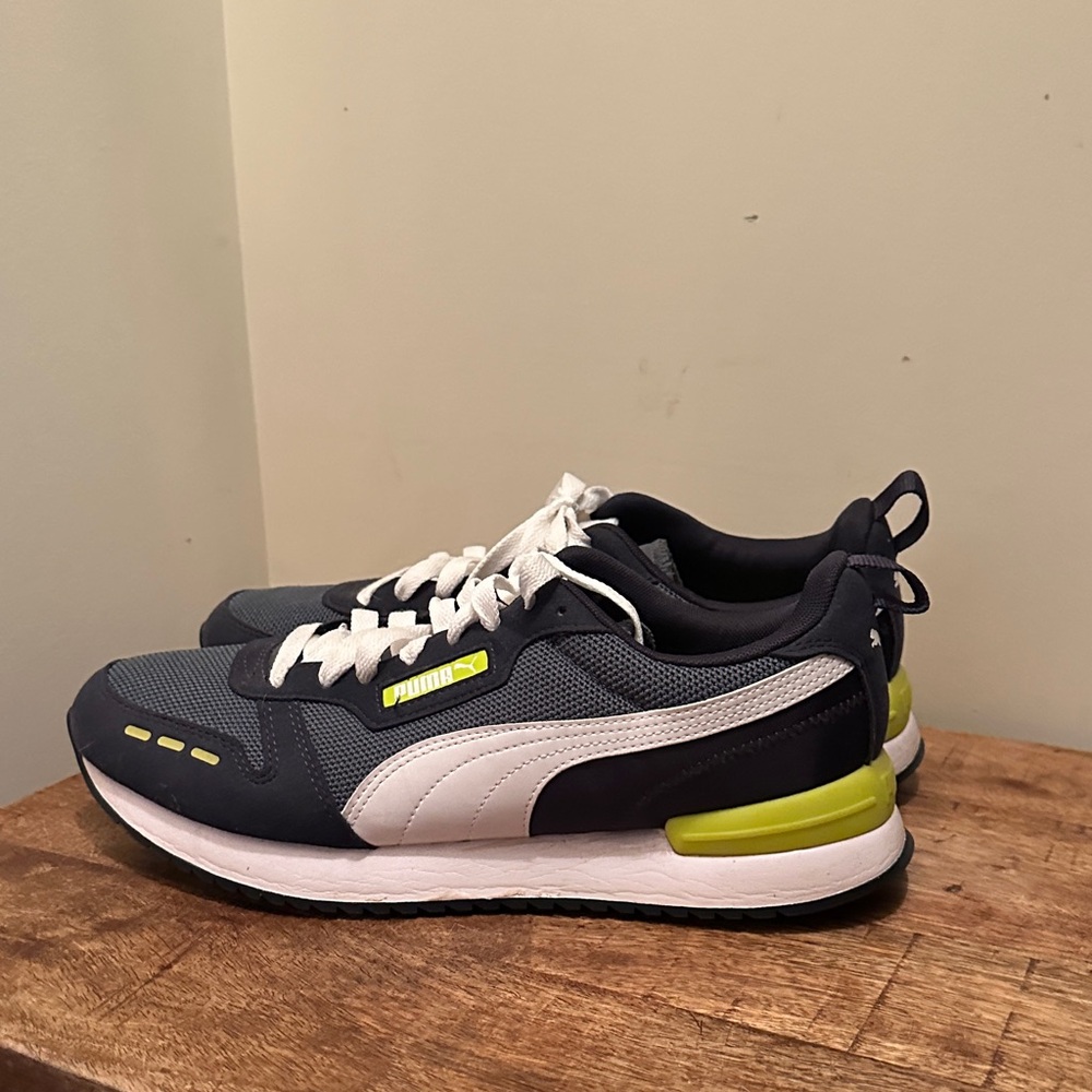Puma Men's Gray and Black Sneakers with Yellow Accents